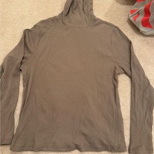 Ribbed old navy turtle neck in tan